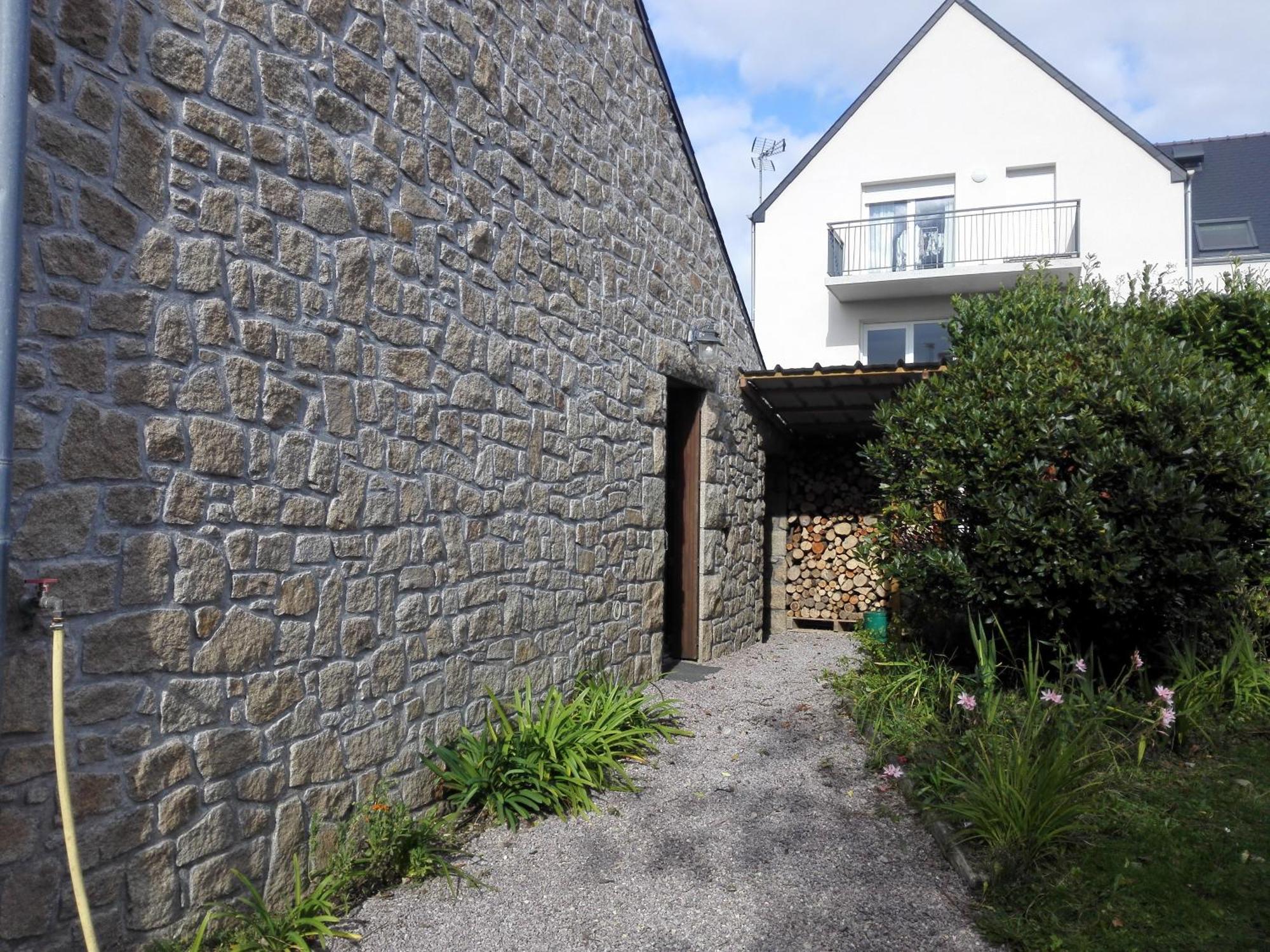 Les Iles, Le Bourg, La * Ploubazlanec